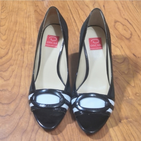 Oscar De La Renta Peep Toe Heels - Picture 1 of 11